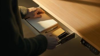 Įkelti vaizdą į galerijos rodinį, Darbo stalo stalčius